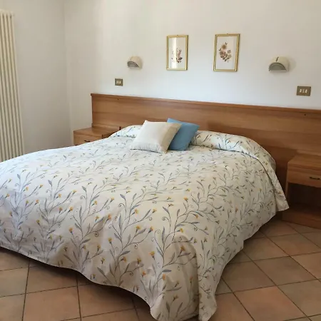 Franzone Hotel